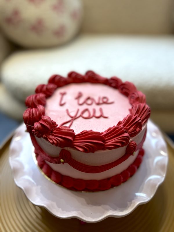 Valentines cake love you